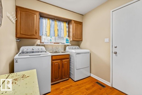 2446 78 Street, Edmonton, AB - Indoor Photo Showing Laundry Room
