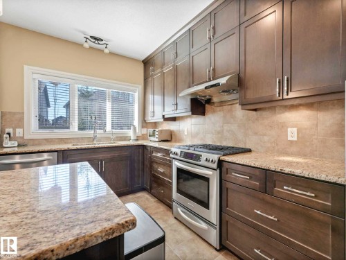 3441 West Landing, Edmonton, AB - Indoor Photo Showing Kitchen With Upgraded Kitchen