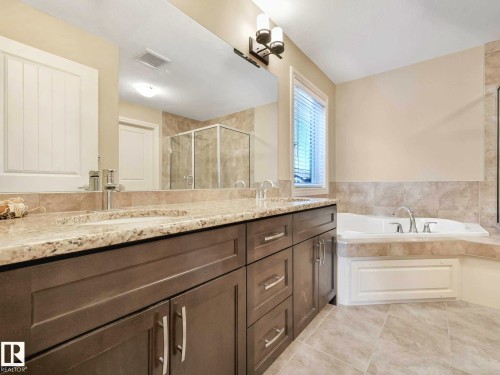 3441 West Landing, Edmonton, AB - Indoor Photo Showing Bathroom