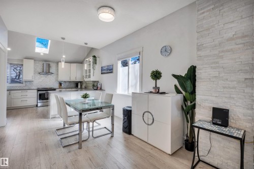 11531 97 Street, Edmonton, AB - Indoor