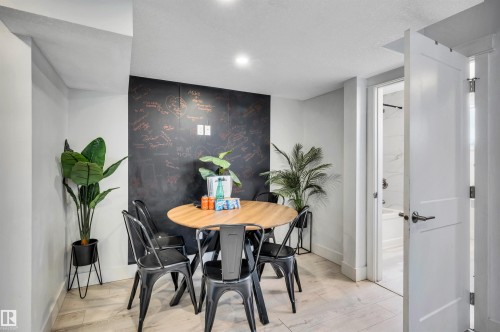 11531 97 Street, Edmonton, AB - Indoor Photo Showing Dining Room
