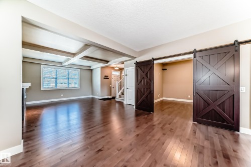 7293 Morgan Road, Edmonton, AB - Indoor Photo Showing Other Room