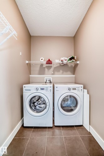 7293 Morgan Road, Edmonton, AB - Indoor Photo Showing Laundry Room