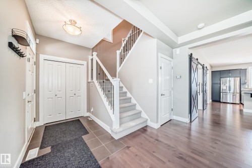 7293 Morgan Road, Edmonton, AB - Indoor Photo Showing Other Room
