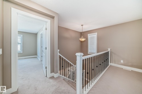 7293 Morgan Road, Edmonton, AB - Indoor Photo Showing Other Room