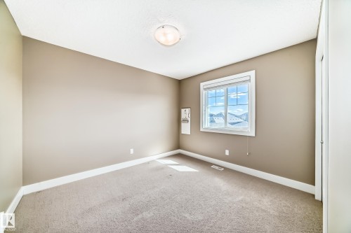 7293 Morgan Road, Edmonton, AB - Indoor Photo Showing Other Room