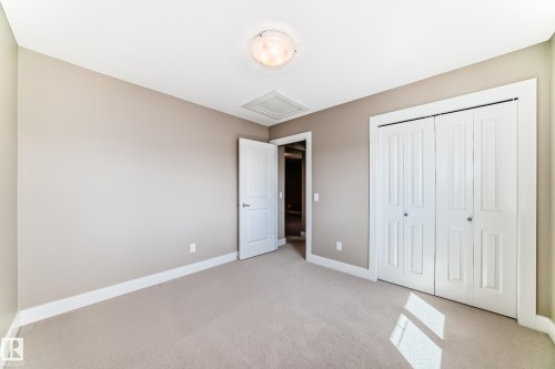7293 Morgan Road, Edmonton, AB - Indoor Photo Showing Other Room