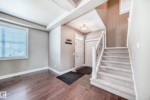 7293 Morgan Road, Edmonton, AB - Indoor Photo Showing Other Room