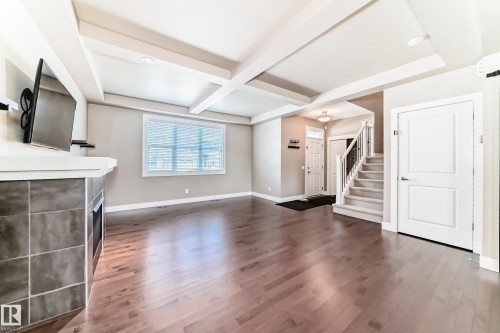 7293 Morgan Road, Edmonton, AB - Indoor Photo Showing Other Room