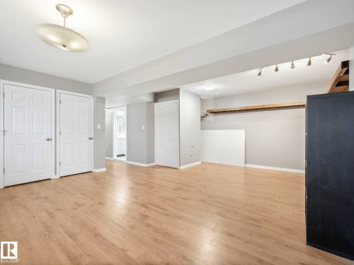 32 Manor Drive, Spruce Grove, AB - Indoor