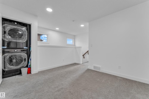 3016 4 Street, Edmonton, AB - Indoor Photo Showing Laundry Room