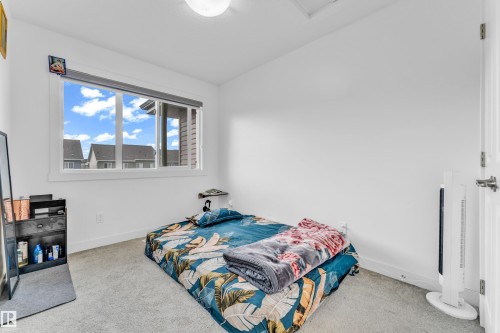 3016 4 Street, Edmonton, AB - Indoor Photo Showing Bedroom