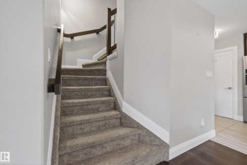 7008 97 Street, Edmonton, AB - Indoor Photo Showing Other Room