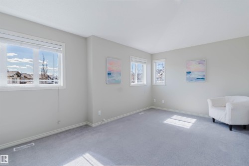 3534 Mclean Crescent, Edmonton, AB - Indoor