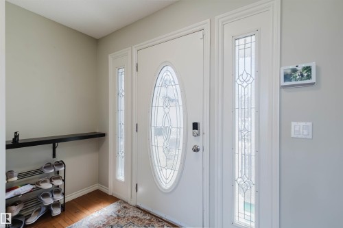 3534 Mclean Crescent, Edmonton, AB - Indoor Photo Showing Other Room