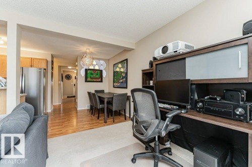 13806 38 Street, Edmonton, AB - Indoor Photo Showing Office