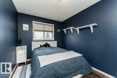 13806 38 Street, Edmonton, AB - Indoor Photo Showing Bedroom
