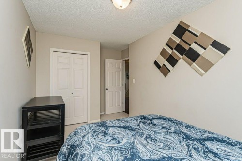 13806 38 Street, Edmonton, AB - Indoor Photo Showing Bedroom
