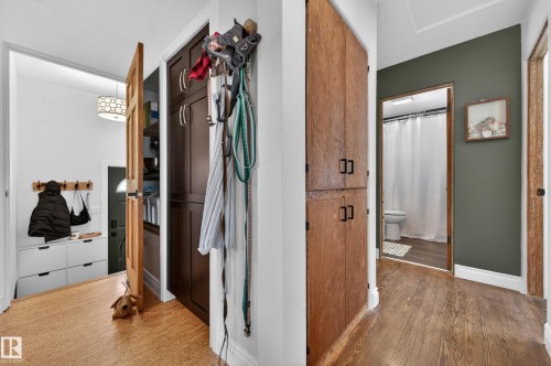 10740 44 Street, Edmonton, AB - Indoor Photo Showing Other Room