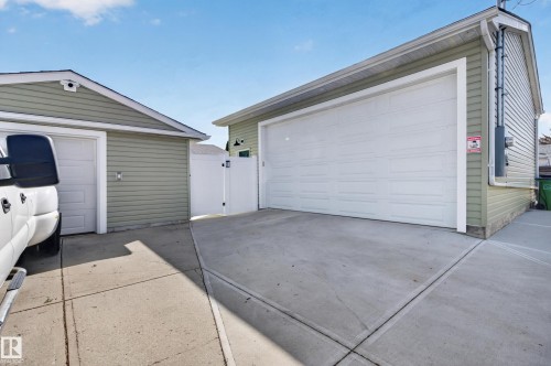 10740 44 Street, Edmonton, AB - Outdoor With Exterior