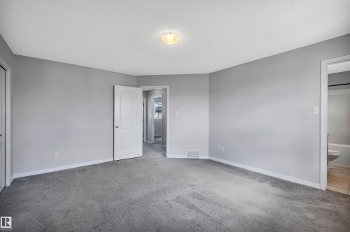 4316 151 Avenue, Edmonton, AB - Indoor Photo Showing Other Room