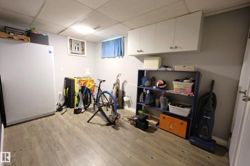 43 Brampton Street, Spruce Grove, AB - Indoor