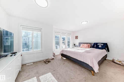 19 740 Daniels Way, Edmonton, AB - Indoor Photo Showing Bedroom