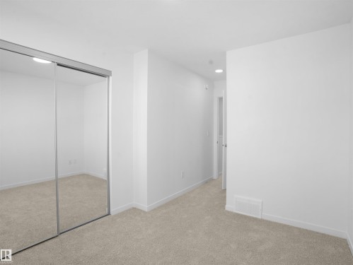 3-1205 Keswick Drive, Edmonton, AB - Indoor Photo Showing Other Room