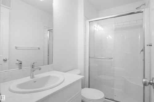 3-1211 Keswick Drive, Edmonton, AB - Indoor Photo Showing Bathroom