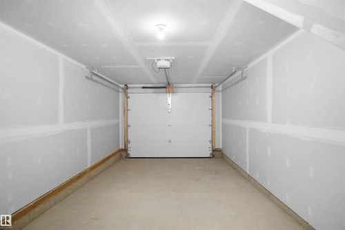 3-1211 Keswick Drive, Edmonton, AB - Indoor Photo Showing Garage