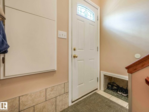 12715 95 Street, Edmonton, AB - Indoor Photo Showing Other Room