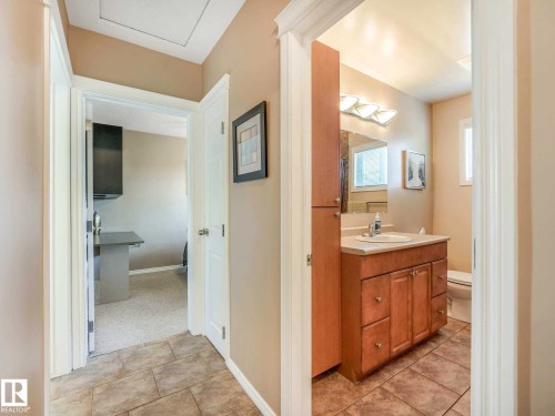 12715 95 Street, Edmonton, AB - Indoor
