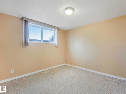 12715 95 Street, Edmonton, AB - Indoor Photo Showing Other Room