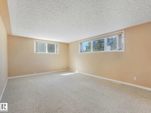 12715 95 Street, Edmonton, AB - Indoor Photo Showing Other Room