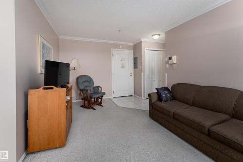 309 13450 114 Avenue, Edmonton, AB - Indoor