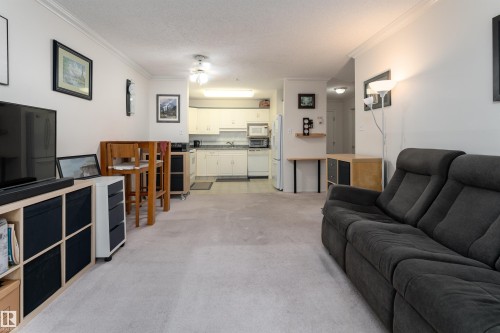 309 13450 114 Avenue, Edmonton, AB - Indoor Photo Showing Other Room