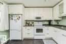 14678 54 Street, Edmonton, AB  - Indoor Photo Showing Kitchen 