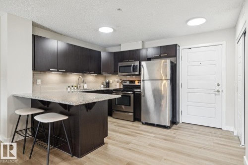 206 14808 125 Street Nw, Edmonton, AB 