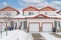 7 15 WOODSMERE Close Fort Saskatchewan, AB T8L 4S2