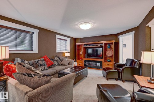 15003 128 Street, Edmonton, AB - Indoor Photo Showing Living Room