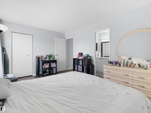 137 2703 79 Street, Edmonton, AB - Indoor Photo Showing Bedroom