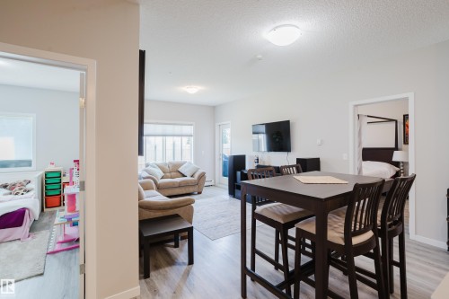 152 1818 Rutherford Road, Edmonton, AB - Indoor Photo Showing Dining Room