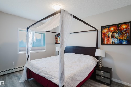 152 1818 Rutherford Road, Edmonton, AB - Indoor Photo Showing Bedroom