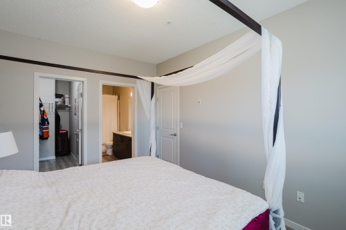 152 1818 Rutherford Road, Edmonton, AB - Indoor Photo Showing Bedroom