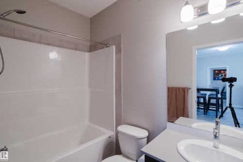 152 1818 Rutherford Road, Edmonton, AB - Indoor Photo Showing Bathroom