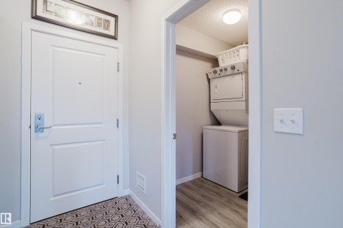 152 1818 Rutherford Road, Edmonton, AB - Indoor Photo Showing Laundry Room