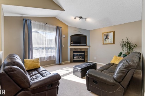 17120 119 Street, Edmonton, AB - Indoor Photo Showing Living Room With Fireplace