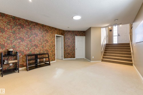 17120 119 Street, Edmonton, AB - Indoor Photo Showing Other Room