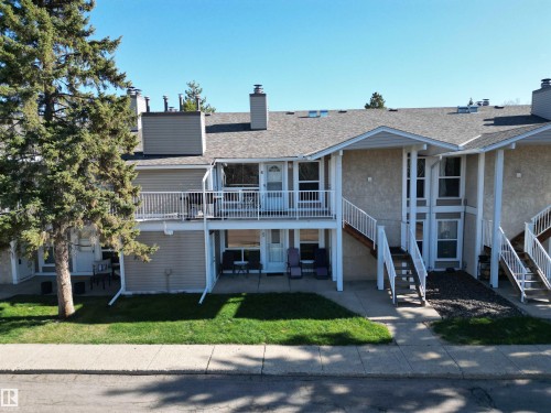 5 2204 118 Street  Edmonton, AB T6J 5K2