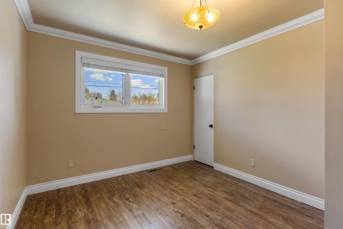 5 Greenview Crescent, St. Albert, AB - Indoor Photo Showing Other Room